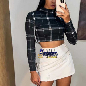 Cropped Manga Longa Xadrez Gola Alta