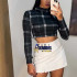 Cropped Manga Longa Xadrez Gola Alta