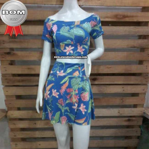Conjunto Saia e Blusa