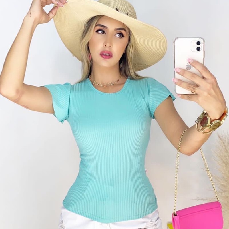 Blusa Feminina Adulta Caneladinha Varios modelos Blusa Feminina Adulta Caneladinha Varios modelos