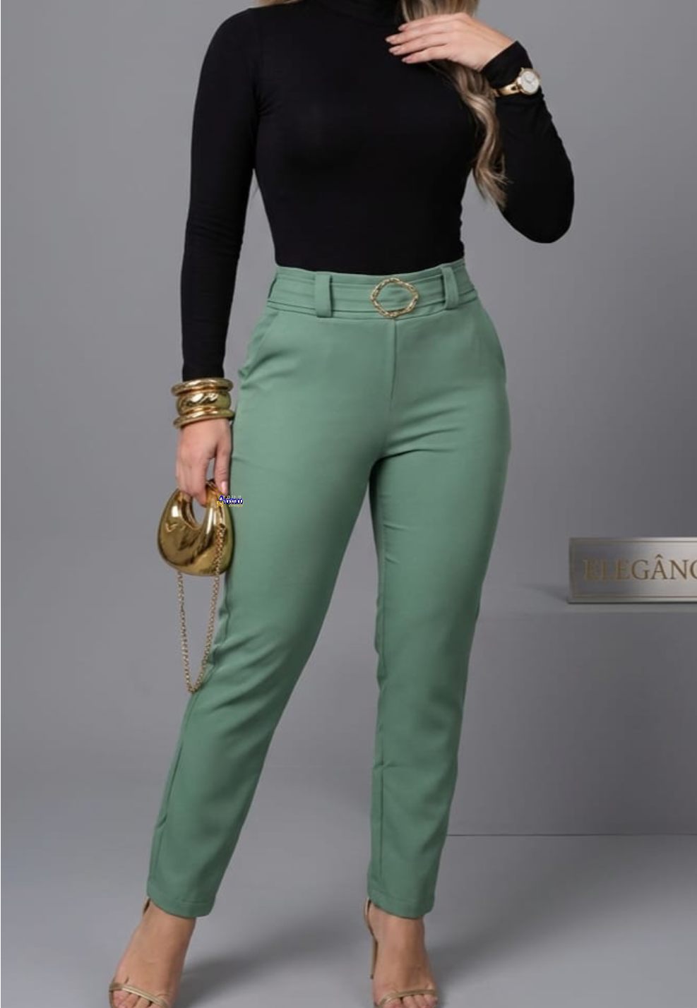 Calça Alfaiataria Elegante Com Fivela