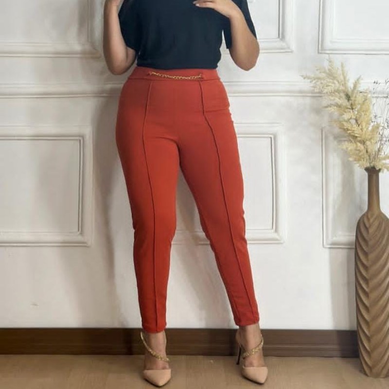 Calça Crepe Alfaiataria Feminina Corrente GG Calça Crepe Alfaiataria Feminina Corrente GG