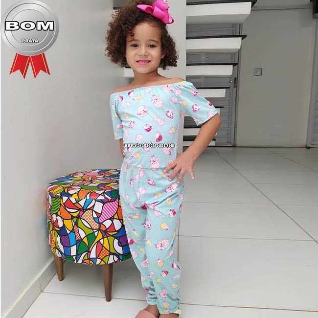 Macacão Longo Infantil 4 a 8 Anos Macacão Longo Infantil 4 a 8 Anos