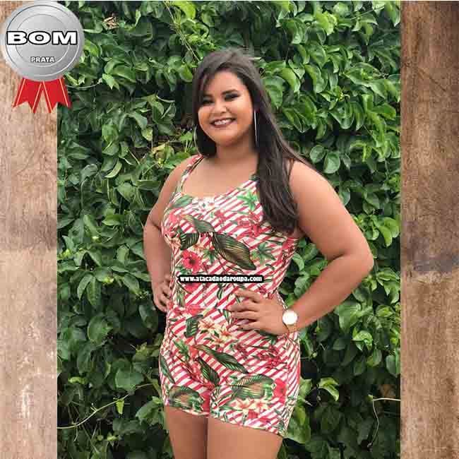 Macaquinho Plus Size em Suplex G/GG Macaquinho Plus Size em Suplex G/GG