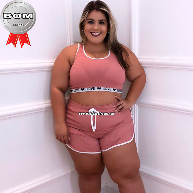 Short Blogueira Plus Size GG Short Blogueira Plus Size GG