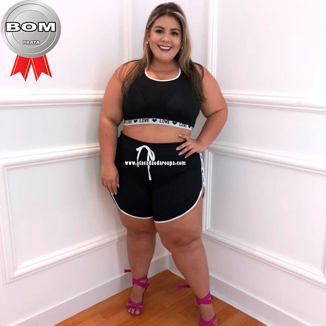 Short Blogueira Plus Size GG Short Blogueira Plus Size GG