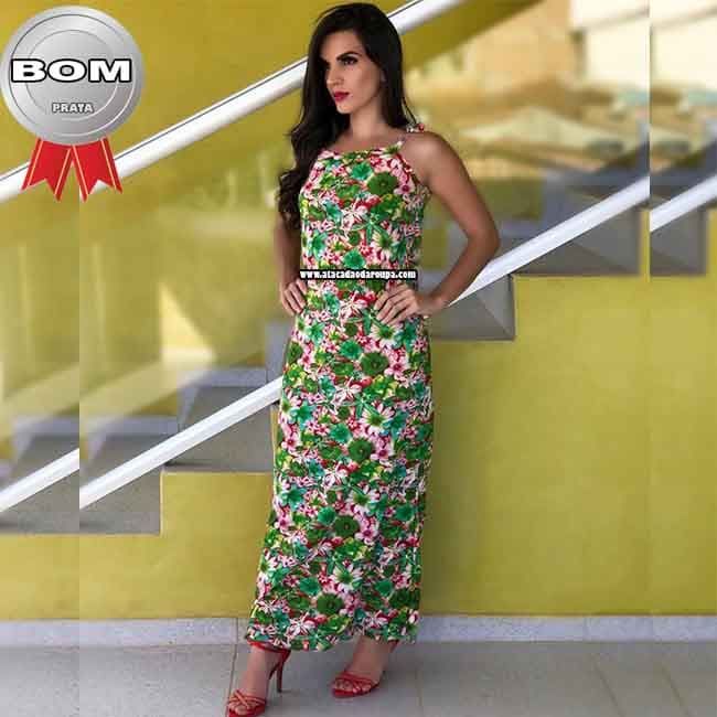 Vestidos longos Varios Modelos e Estampas M Vestidos longos Varios Modelos e Estampas M