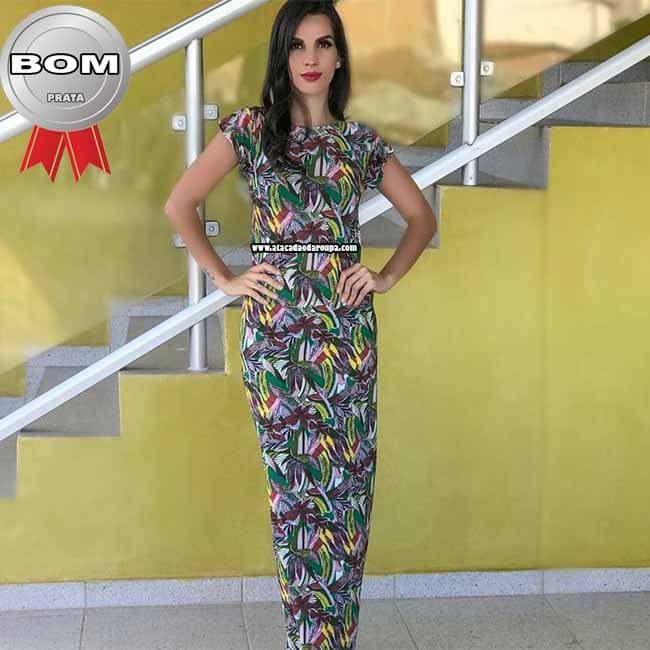 Vestidos longos Varios Modelos e Estampas M Vestidos longos Varios Modelos e Estampas M