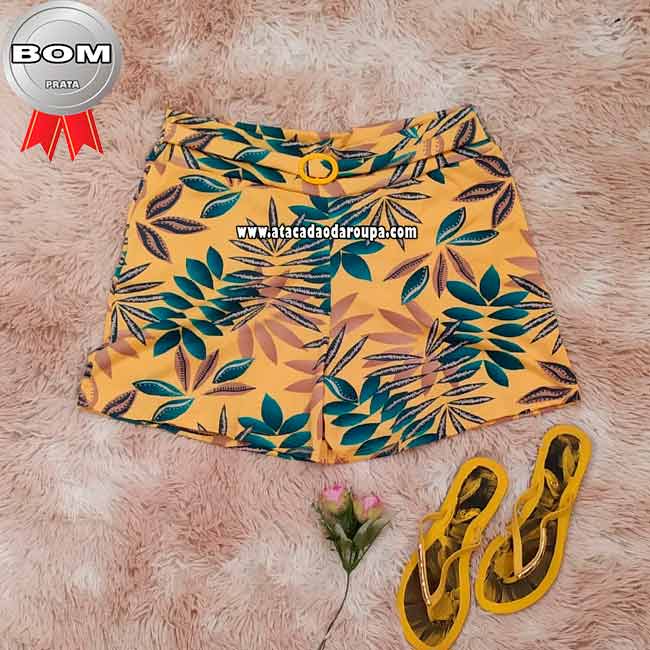 Short Feminino de Crepe Plus Size Short Feminino de Crepe Plus Size