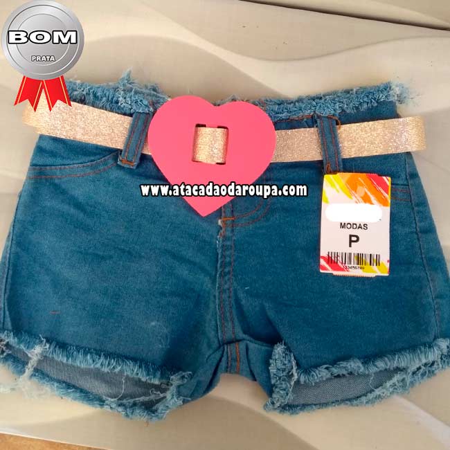Short Jeans com Cinto Grosso Short Jeans com Cinto Grosso